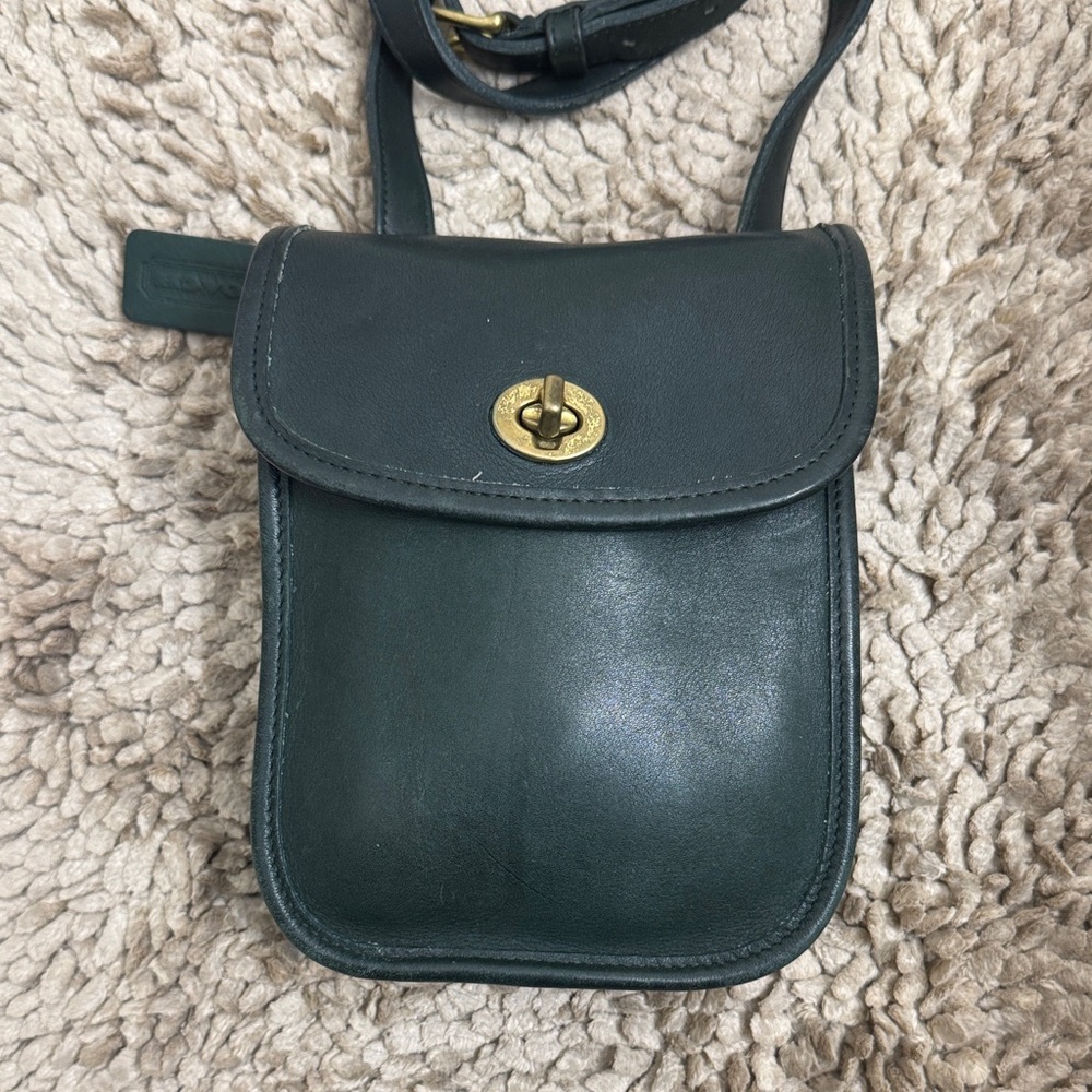 Vintage Coach 9978 Shoulder Small Side Bag Crossbody Bag - Picture 2 of 14